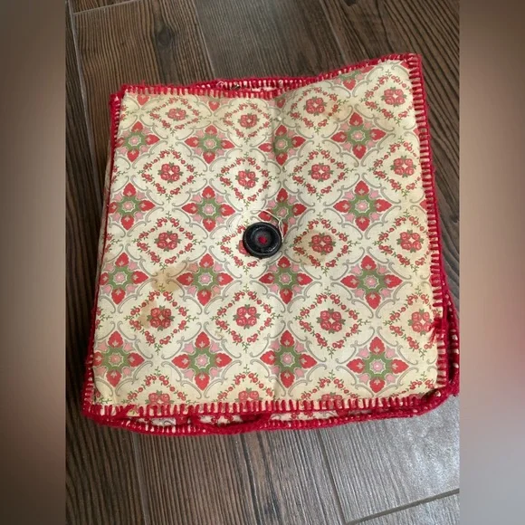 Vintage Handmade Sewing Box solofficialkw.com